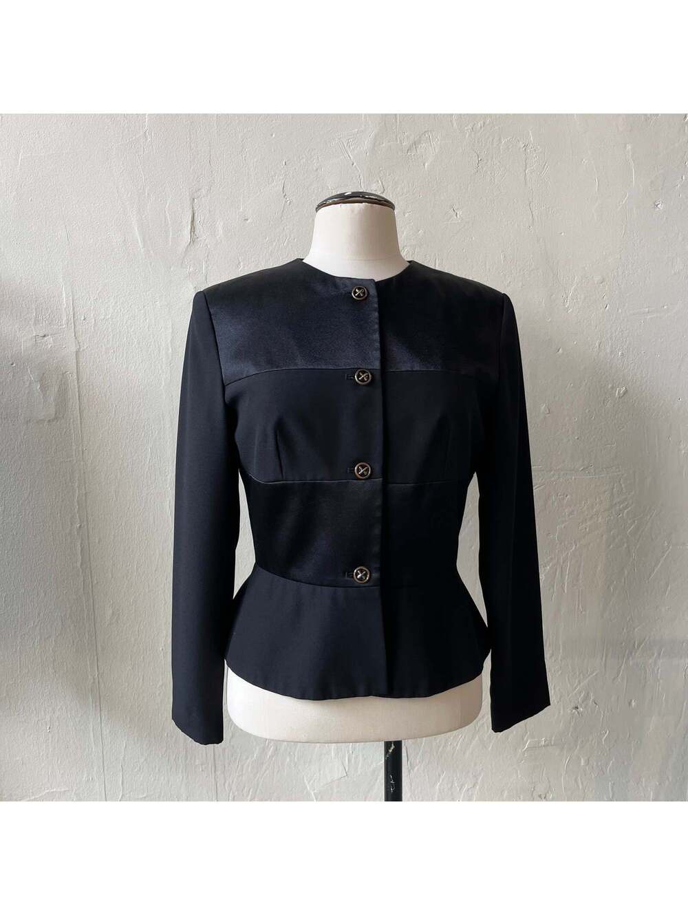 Black Blazer (6)
